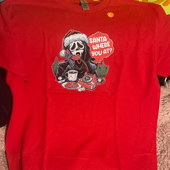 NWOT GHOSTFACE RED CHRISTMAS SHIRT - Picture 2 of 2